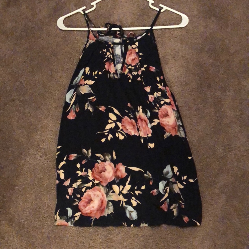 Flowy floral tank top